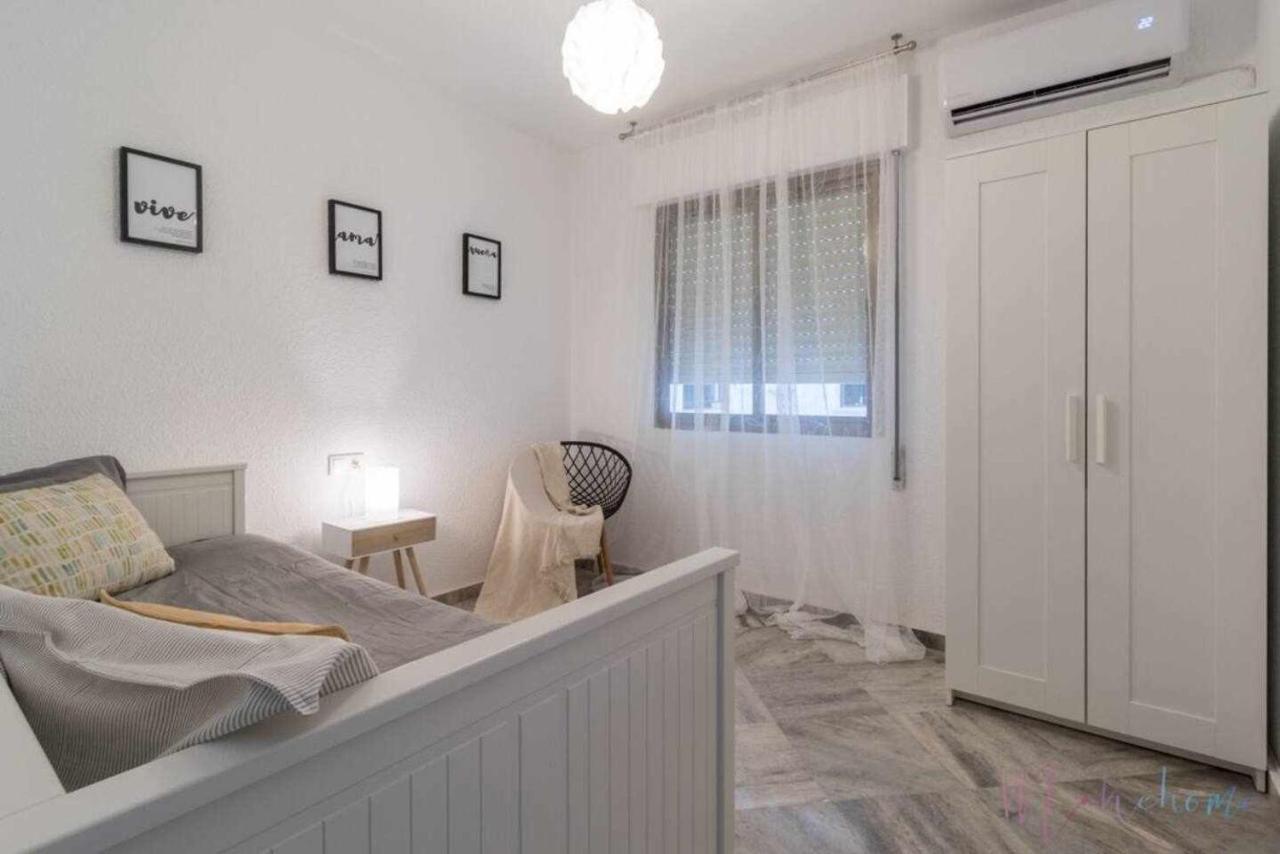 Apartamento Tranquilo En Pleno Centro Con Garaje Huelva Buitenkant foto